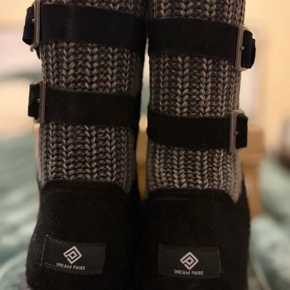 Cozy Black Winter Sweater Buckle Boots - Picture 3 of 5
